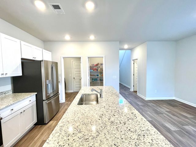 342 Tiliwa Street, Summerville, SC 29486