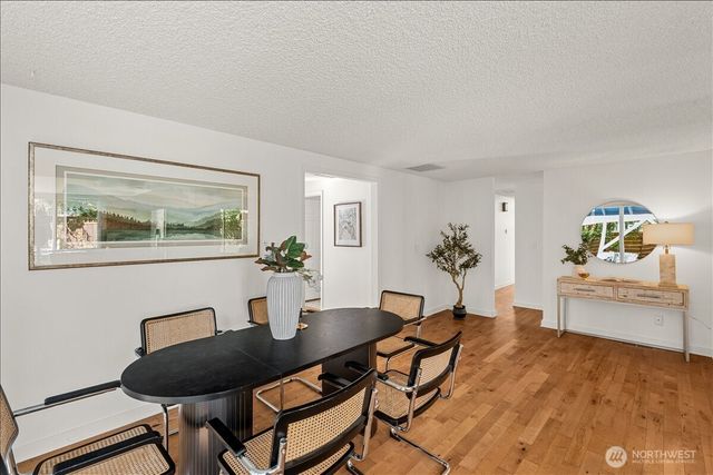 13154 91st Place NE, Kirkland, WA 98034