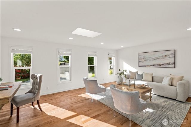 13154 91st Place NE, Kirkland, WA 98034