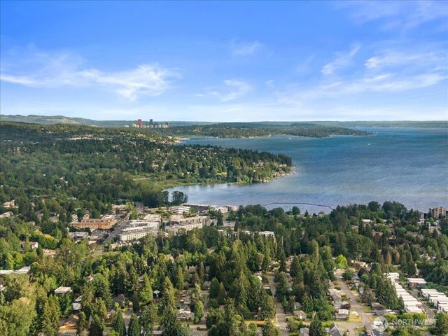 13154 91st Place NE, Kirkland, WA 98034