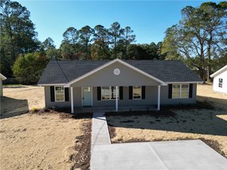 92 Ervin Street, Nahunta, GA 31553