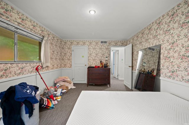 52585 Brooktrails Drive, South Bend, IN 46637
