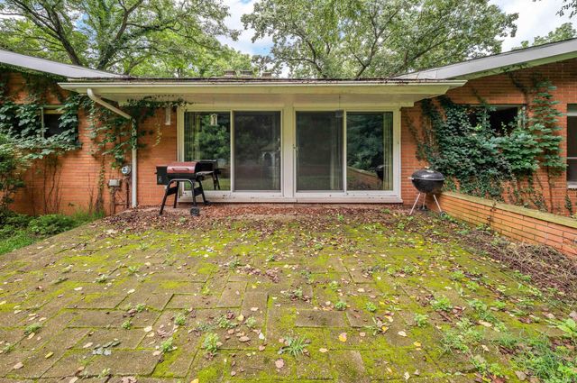 52585 Brooktrails Drive, South Bend, IN 46637