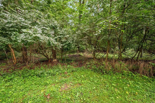 52585 Brooktrails Drive, South Bend, IN 46637