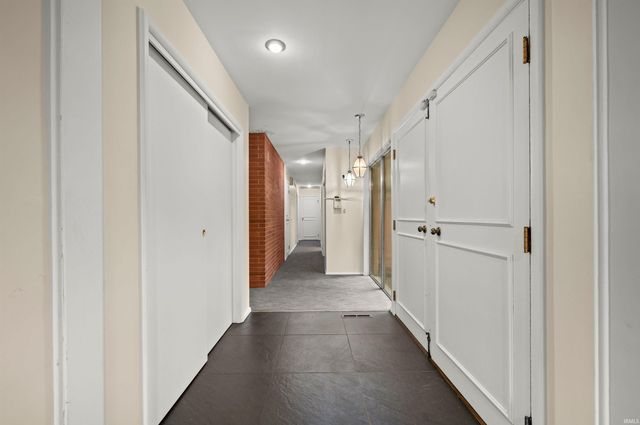52585 Brooktrails Drive, South Bend, IN 46637