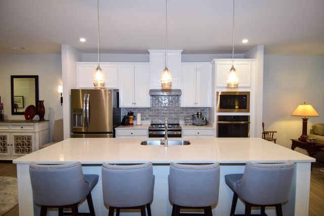 104 Great Falls Ct, Gallatin, TN 37066