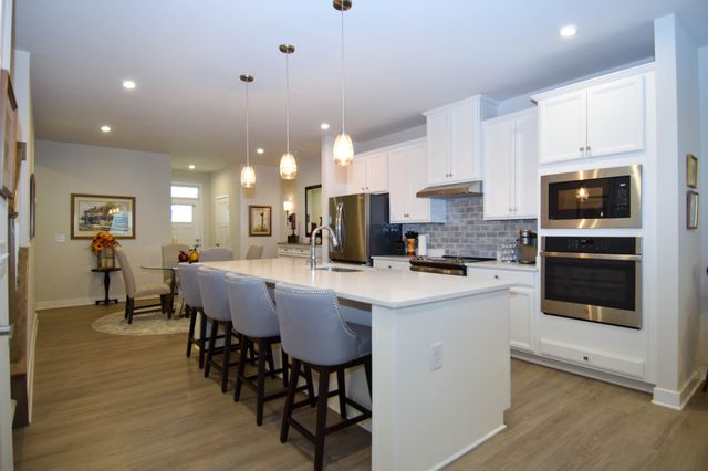 104 Great Falls Ct, Gallatin, TN 37066