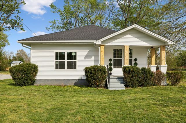 313 Portland Blvd, Portland, TN 37148