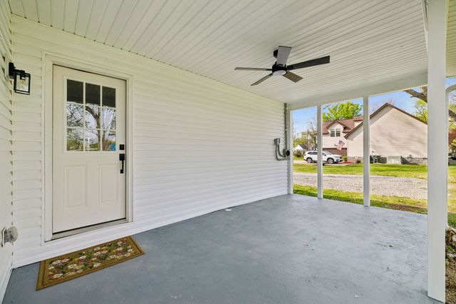 313 Portland Blvd, Portland, TN 37148