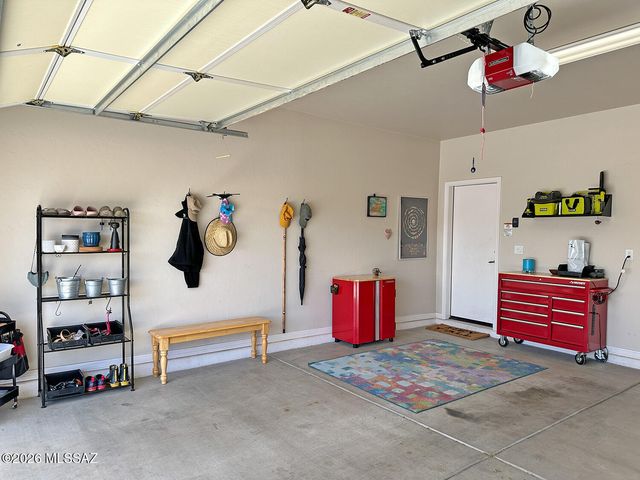 1116 W Versilia Drive, Oro Valley, AZ 85755