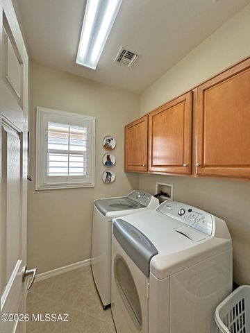 1116 W Versilia Drive, Oro Valley, AZ 85755