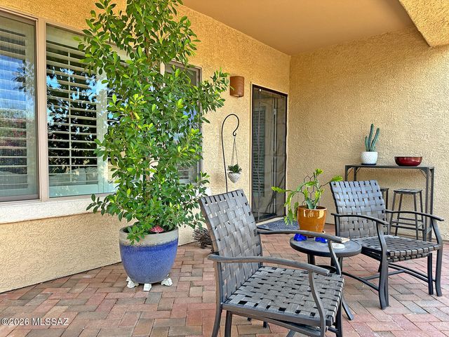 1116 W Versilia Drive, Oro Valley, AZ 85755