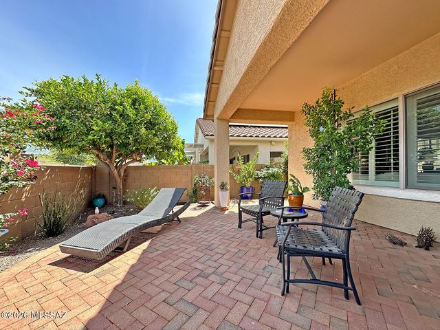 1116 W Versilia Drive, Oro Valley, AZ 85755