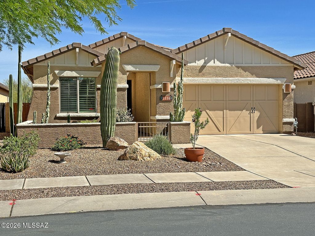 1116 W Versilia Drive, Oro Valley, AZ 85755