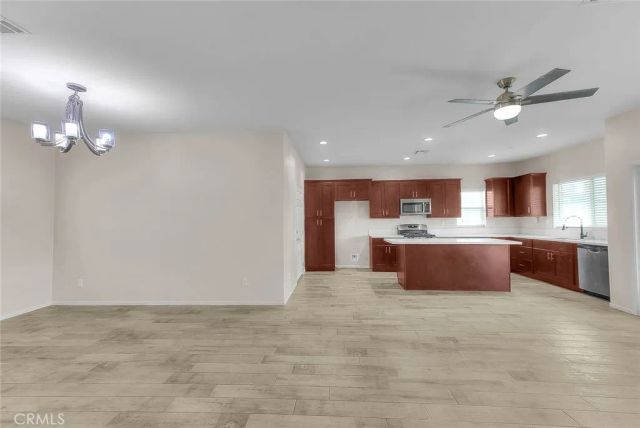 1616 Constant Trail, San Jacinto, CA 92582