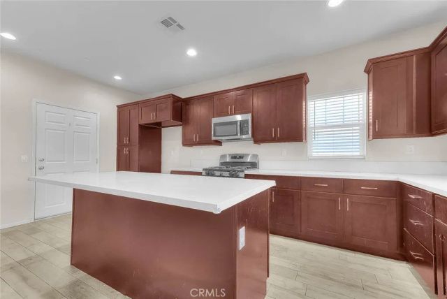 1616 Constant Trail, San Jacinto, CA 92582