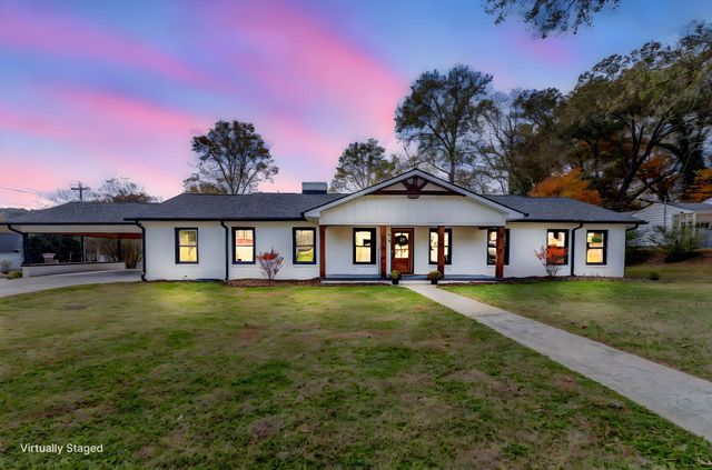 924 Stoneleigh Road, Dalton, GA 30720