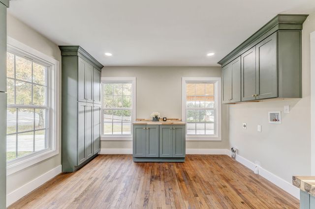 924 Stoneleigh Road, Dalton, GA 30720