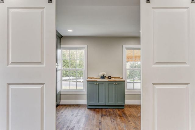 924 Stoneleigh Road, Dalton, GA 30720