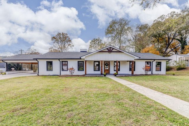 924 Stoneleigh Road, Dalton, GA 30720