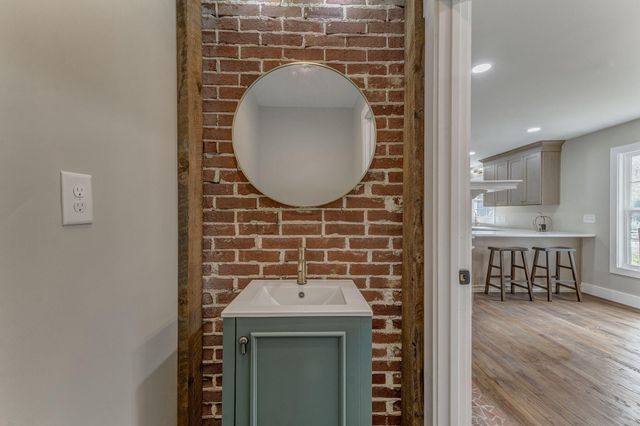 924 Stoneleigh Road, Dalton, GA 30720