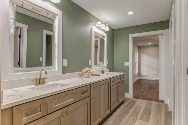 924 Stoneleigh Road, Dalton, GA 30720