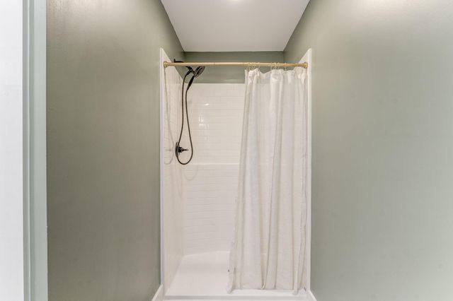 924 Stoneleigh Road, Dalton, GA 30720