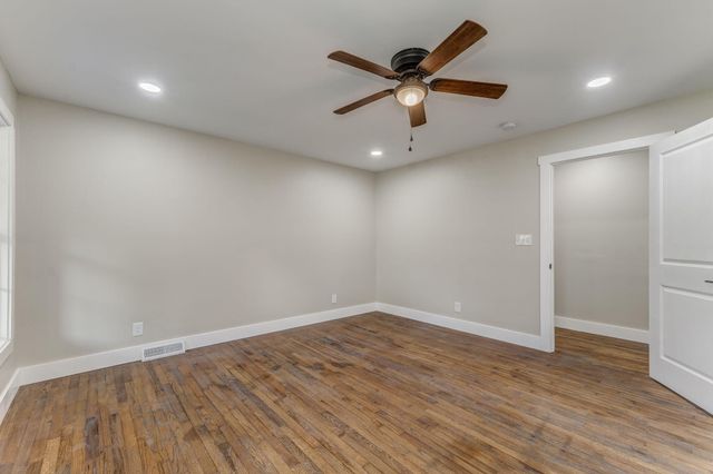 924 Stoneleigh Road, Dalton, GA 30720