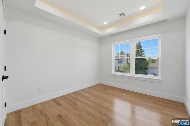 275 Longview Road, Union, NJ 07083