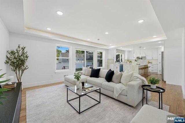 275 Longview Road, Union, NJ 07083