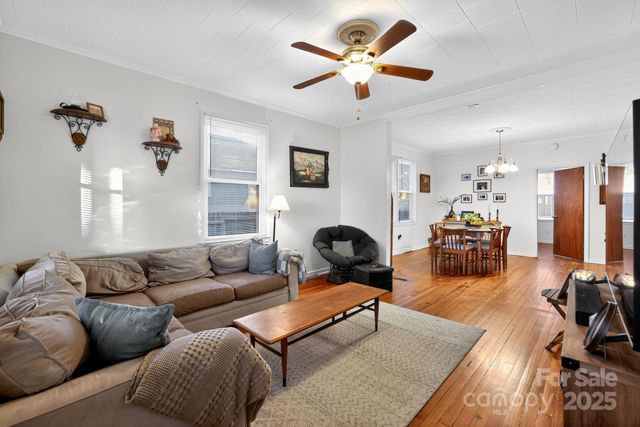 1701 Spencer Mountain Road, Gastonia, NC 28054