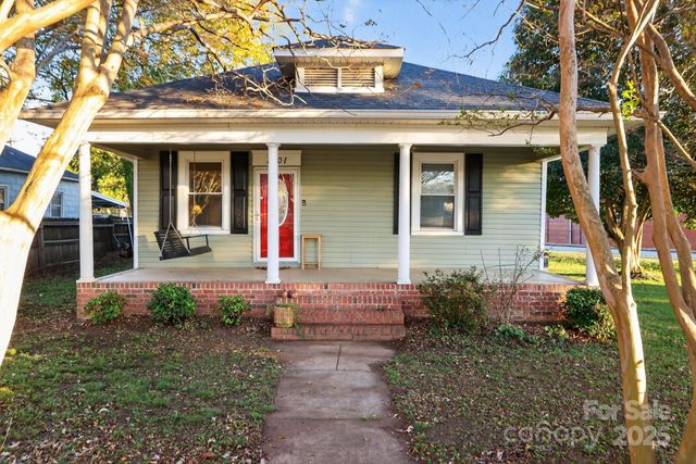 1701 Spencer Mountain Road, Gastonia, NC 28054