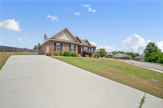 8124 Biltmore Drive, Saraland, AL 36571