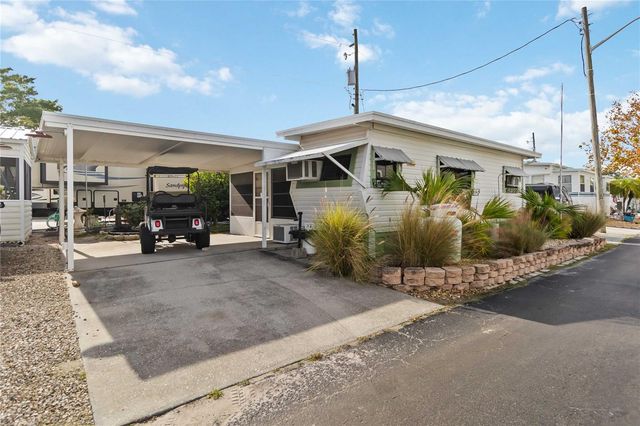 6153 DEEPWATER DRIVE, St Cloud, FL 34771