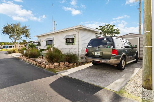 6153 DEEPWATER DRIVE, St Cloud, FL 34771