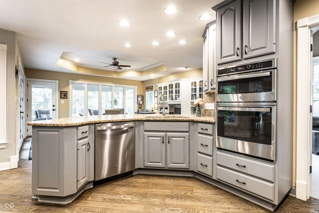 665 Nottingham Court, Carmel, IN 46032