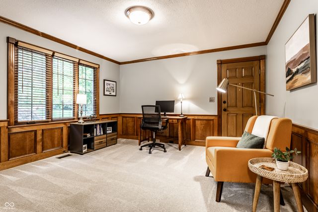 665 Nottingham Court, Carmel, IN 46032