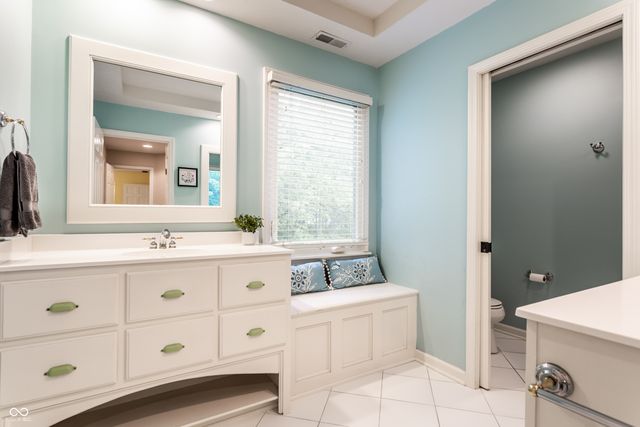 665 Nottingham Court, Carmel, IN 46032