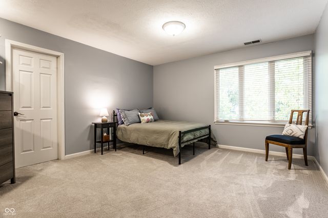 665 Nottingham Court, Carmel, IN 46032