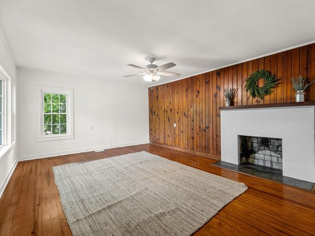 1326 Hwy 56 Highway, Spartanburg, SC 29302