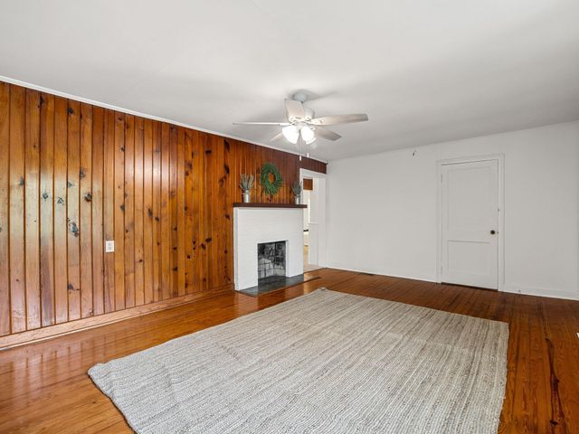1326 Hwy 56 Highway, Spartanburg, SC 29302