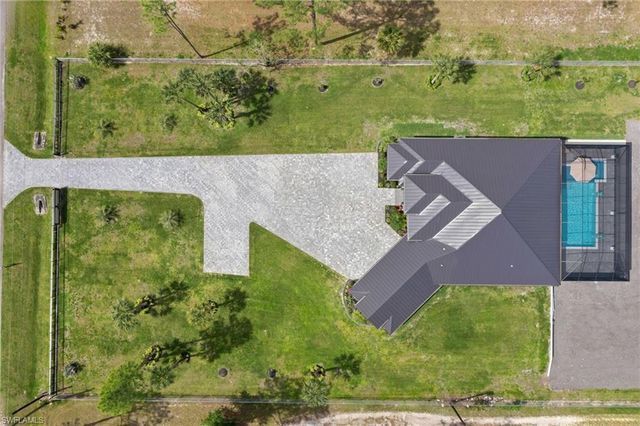 431 16th AVE NE, Naples, FL 34120