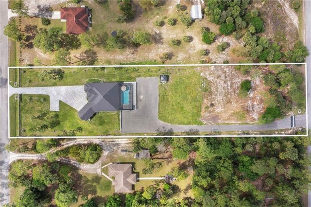 431 16th AVE NE, Naples, FL 34120