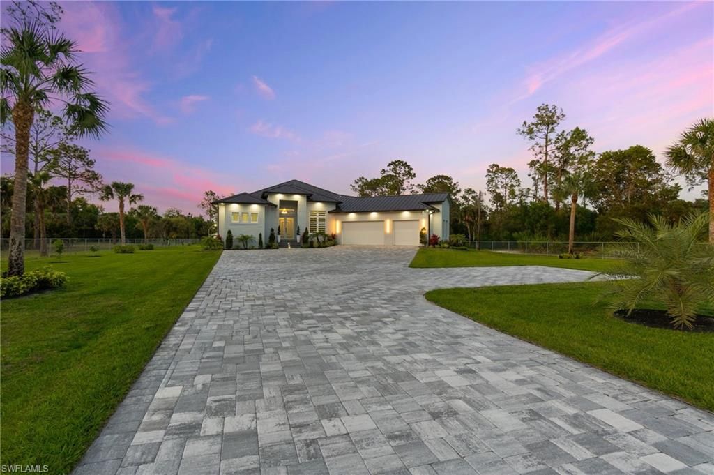 431 16th AVE NE, NAPLES, FL 34120 — photo 3