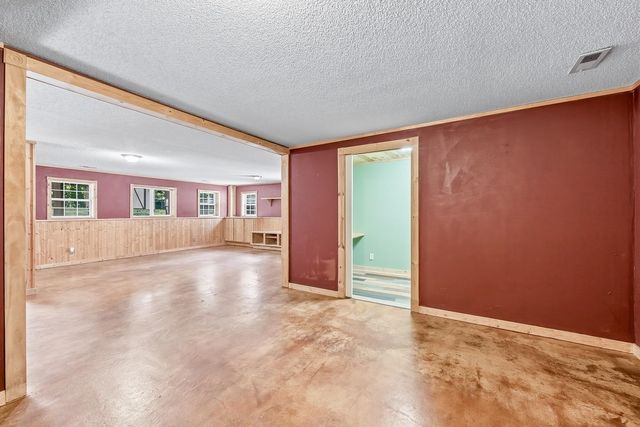 1200 S Sagebrush St, Wichita, KS 67230