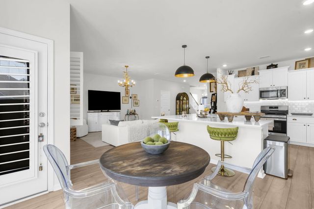 2032 Longhorn Lane, Summerville, SC 29485