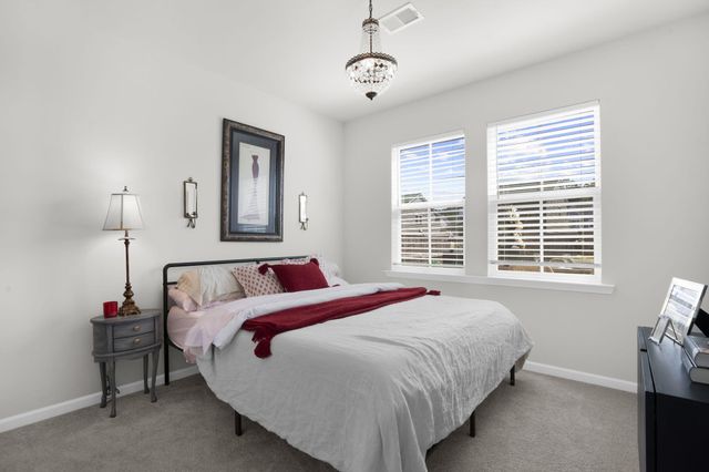 2032 Longhorn Lane, Summerville, SC 29485