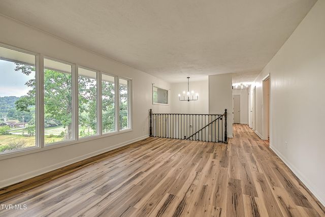 229 Kanan Drive, Kingsport, TN 37664