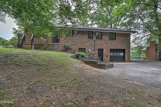 229 Kanan Drive, Kingsport, TN 37664