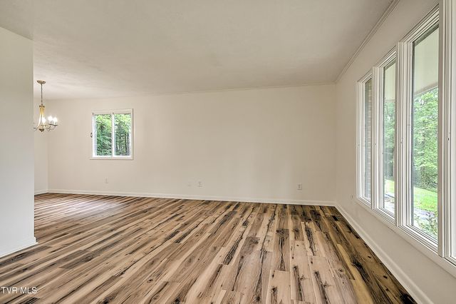 229 Kanan Drive, Kingsport, TN 37664